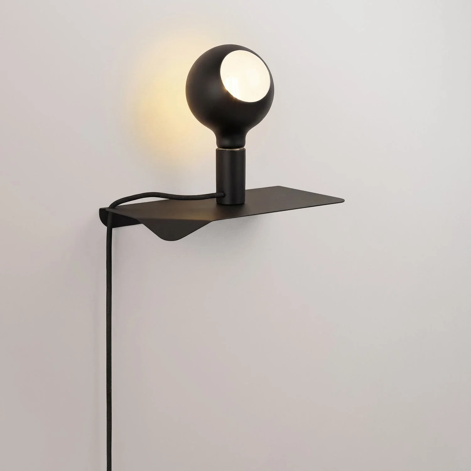 Combo Camo - Lamp with shelf - Black