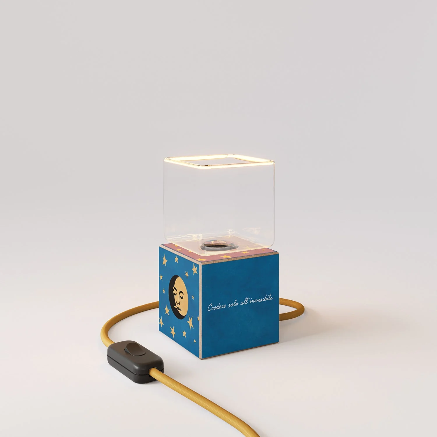 Cubetto table lamp with US plug, "La luna" Ghost bulb - Santomanifesto