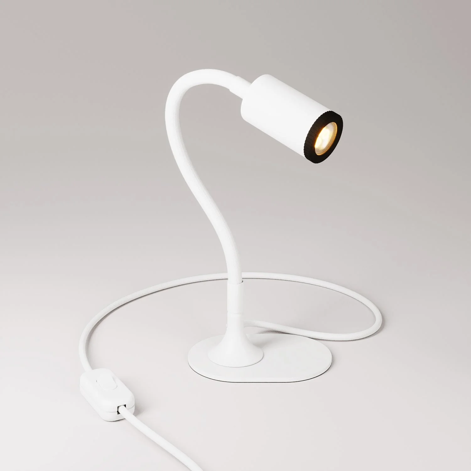 MAG-Y desk lamp with Flex, oval metal base, spot light and UK plug - Matt white