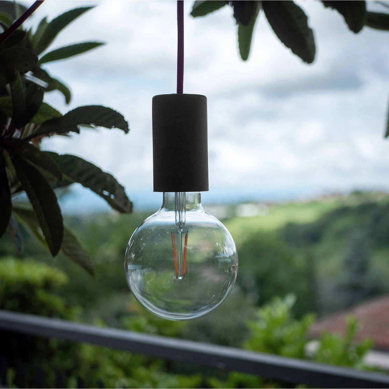 EIVA ELEGANT, outdoor E27 IP65 lamp holder kit in silicone for Modulair system - Black - Image 3