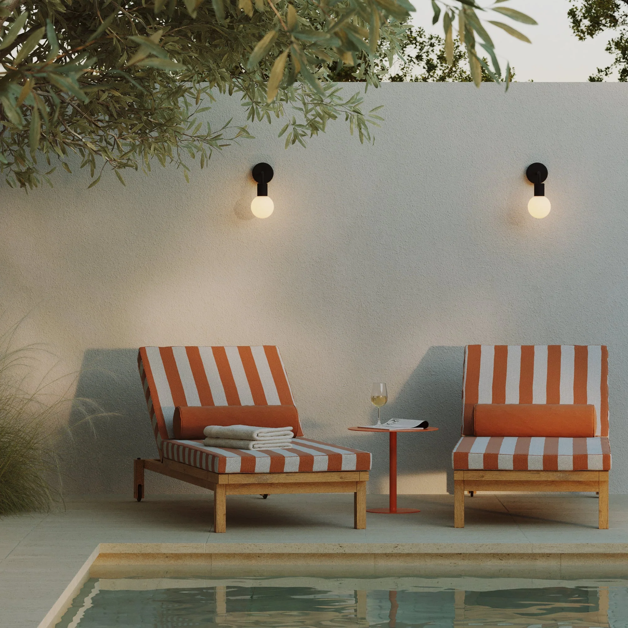 IP65 Modulair Outdoor Wall Light with L-Shaped Extension and Unbreak-a-Ball Shatterproof Sphere Shade - Black - Image 3