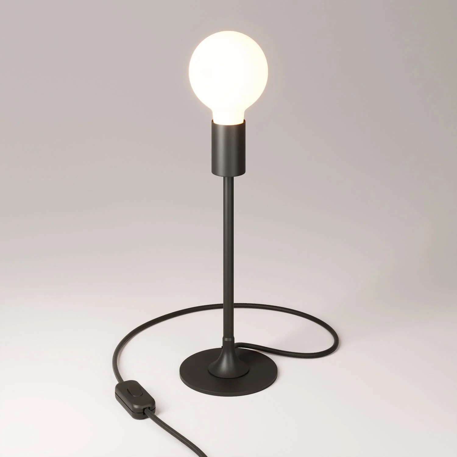 MAG-Y table lamp with round metal base - Black