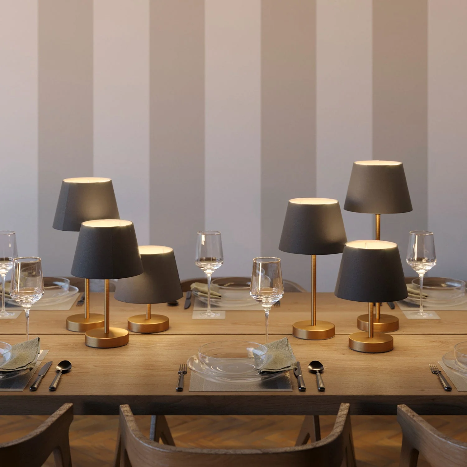 Alzaluce for lampshade - Table lamp in metal with UK plug - Satin bronze - Image 2