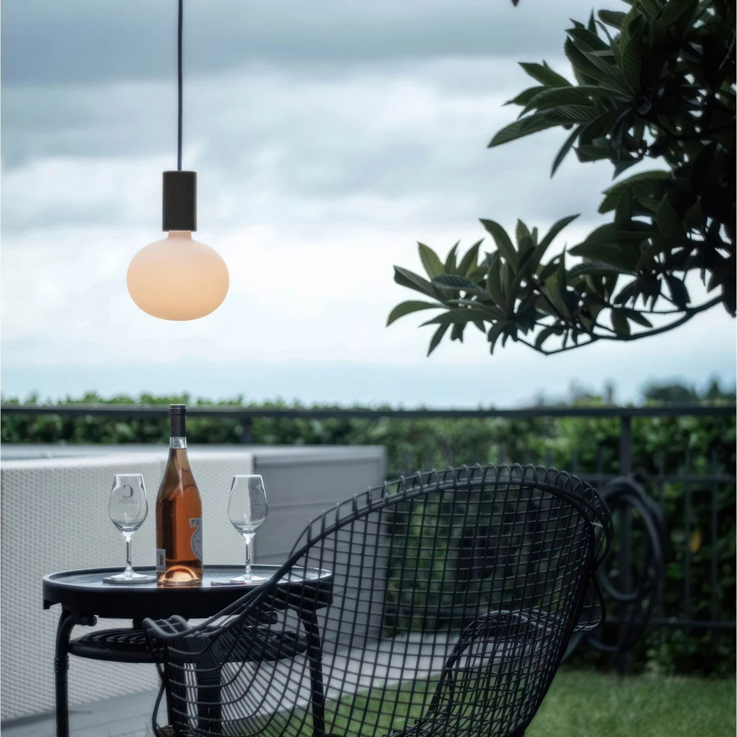 Modulair ELEGANT Outdoor lamp with 1.5 m fabric cable, ceiling rose and silicone lamp holder IP65 waterproof - Black - Image 3