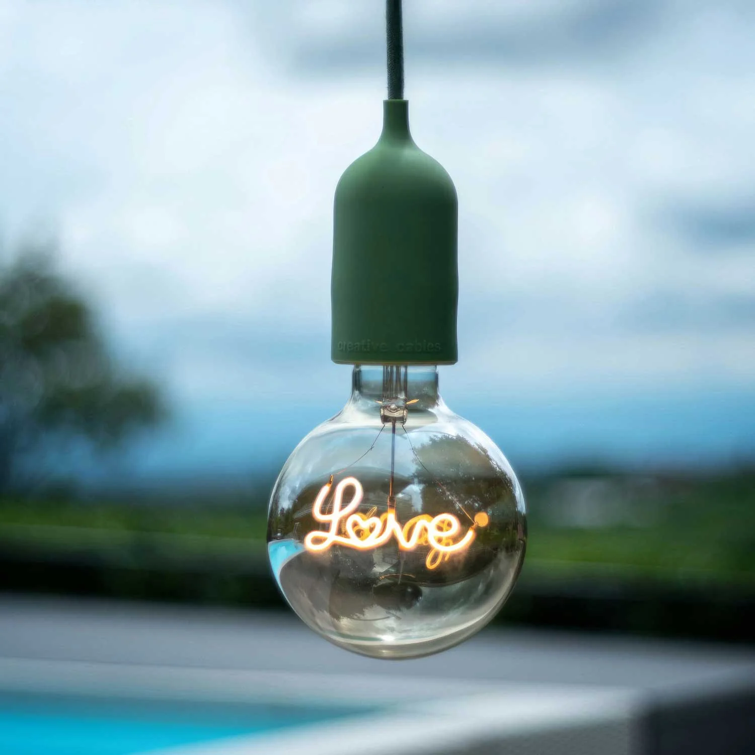 Modulair PASTEL Outdoor lamp with 1.5 m textile cable, ceiling rose and silicone lamp holder IP65 waterproof – Meadow green - Image 4