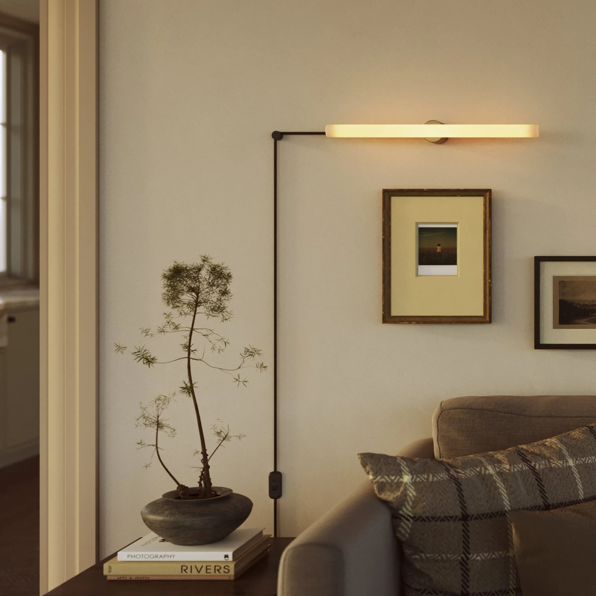 Spostaluce Esse14 Plug-in Light with S14d Socket - Black - Image 2