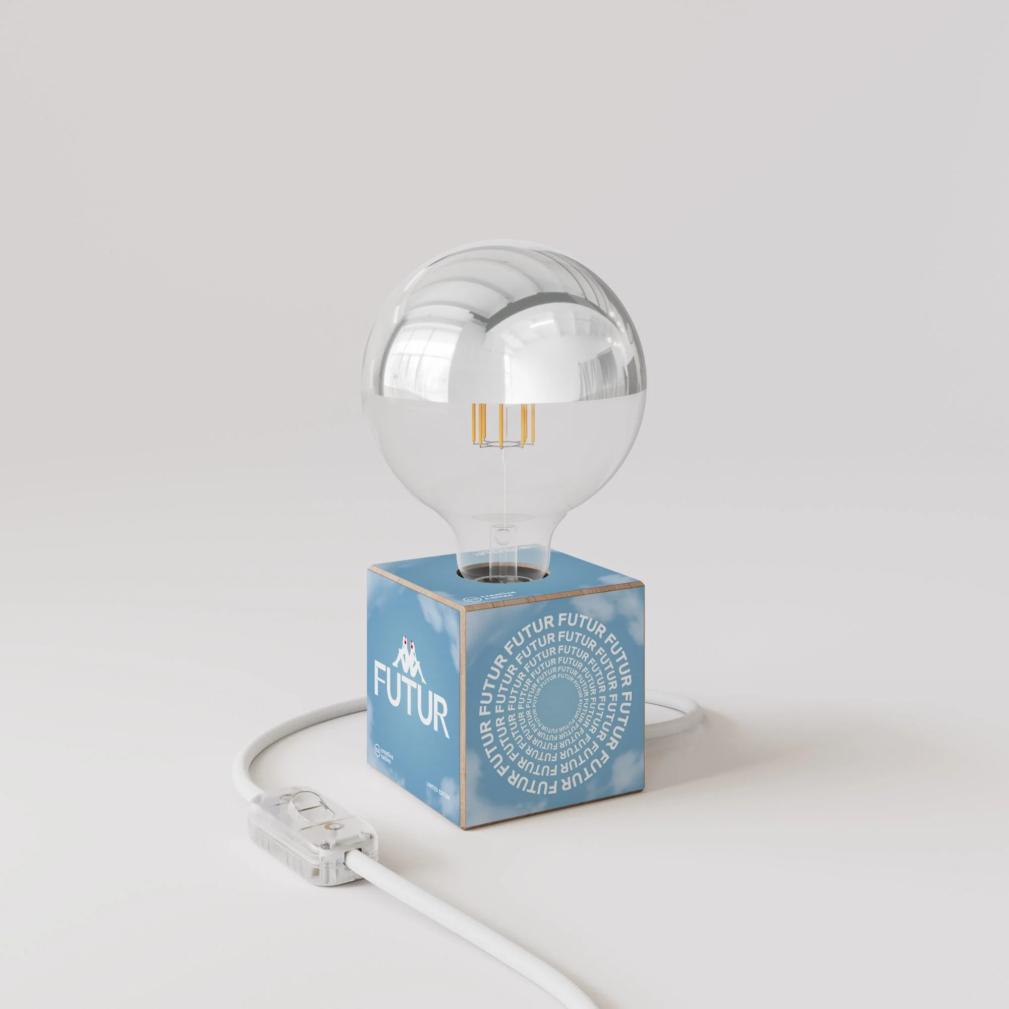 Cubetto table lamp "Futur" with half-silvered globe Light bulb - Futur Festival - Image 3