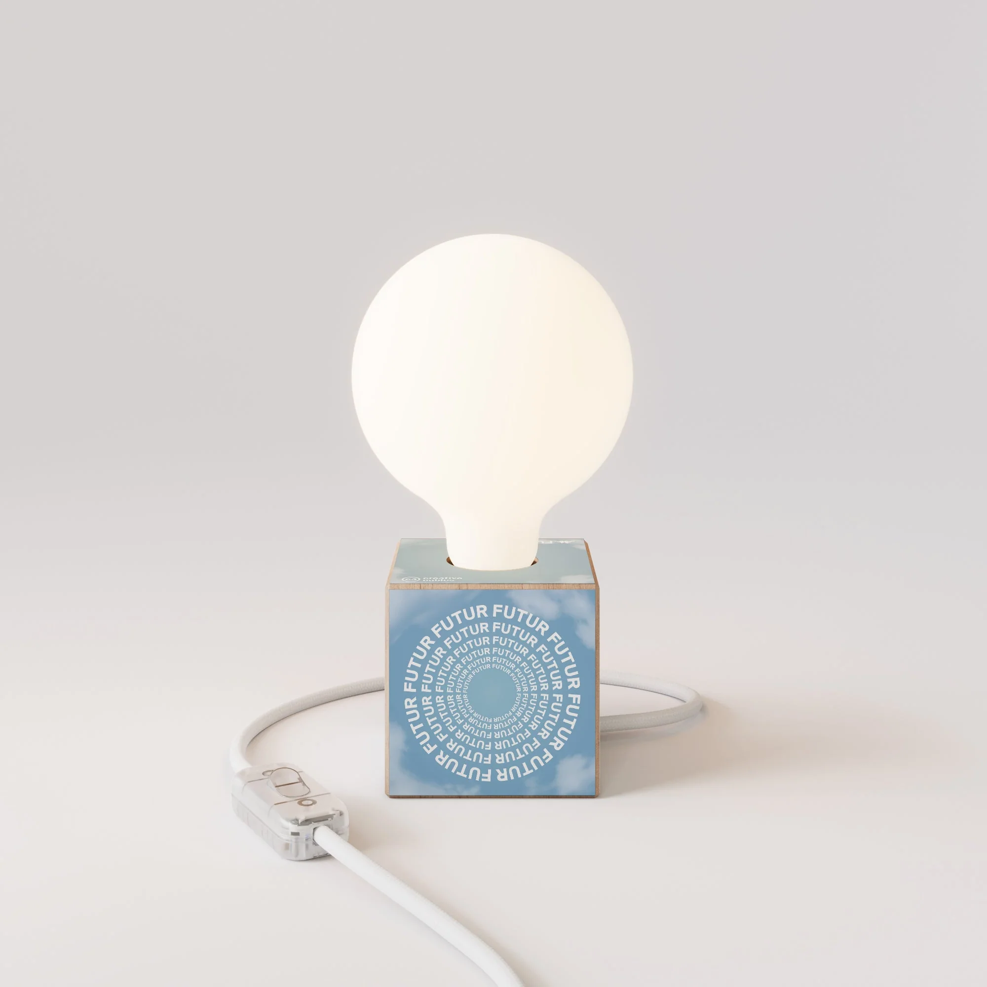 Cubetto table lamp "Futur" with porcelain-effect globe Light bulb - Futur festival - Image 4