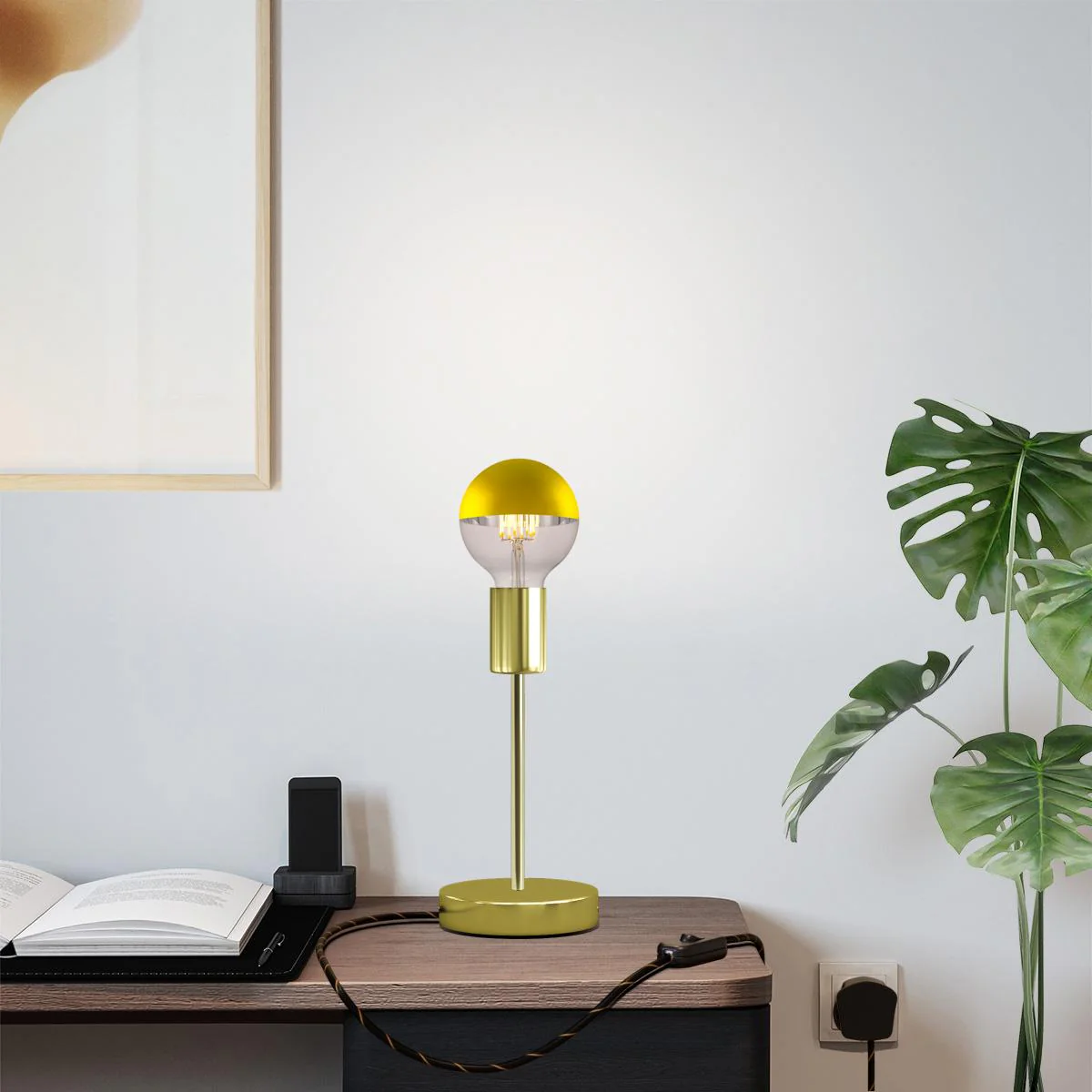 Alzaluce Half Cup table lamp in metal with UK plug – Brass - Image 2
