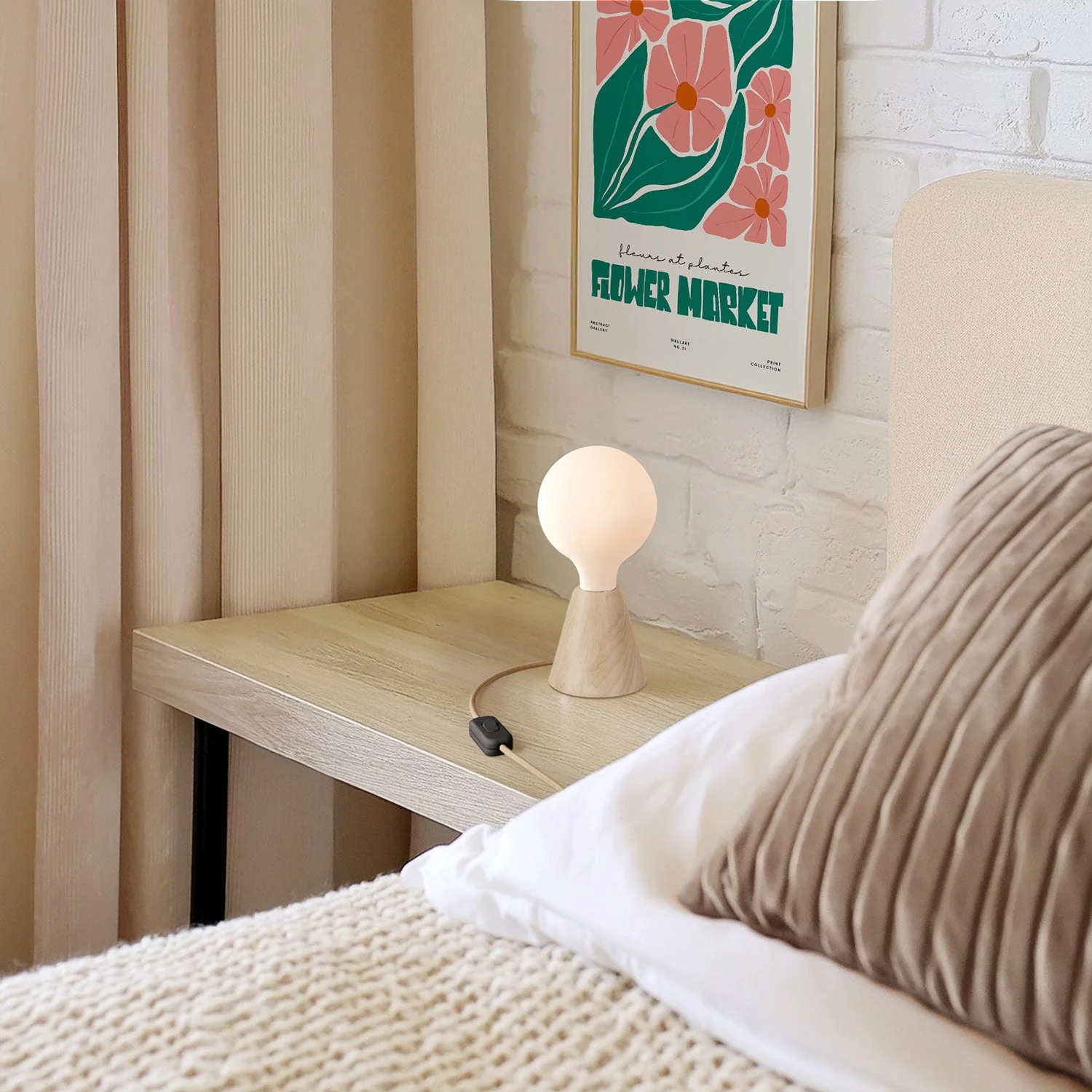 Table lamp with alder wood base, porcelain-effect light bulb, RN06 cable and EU plug - Image 2