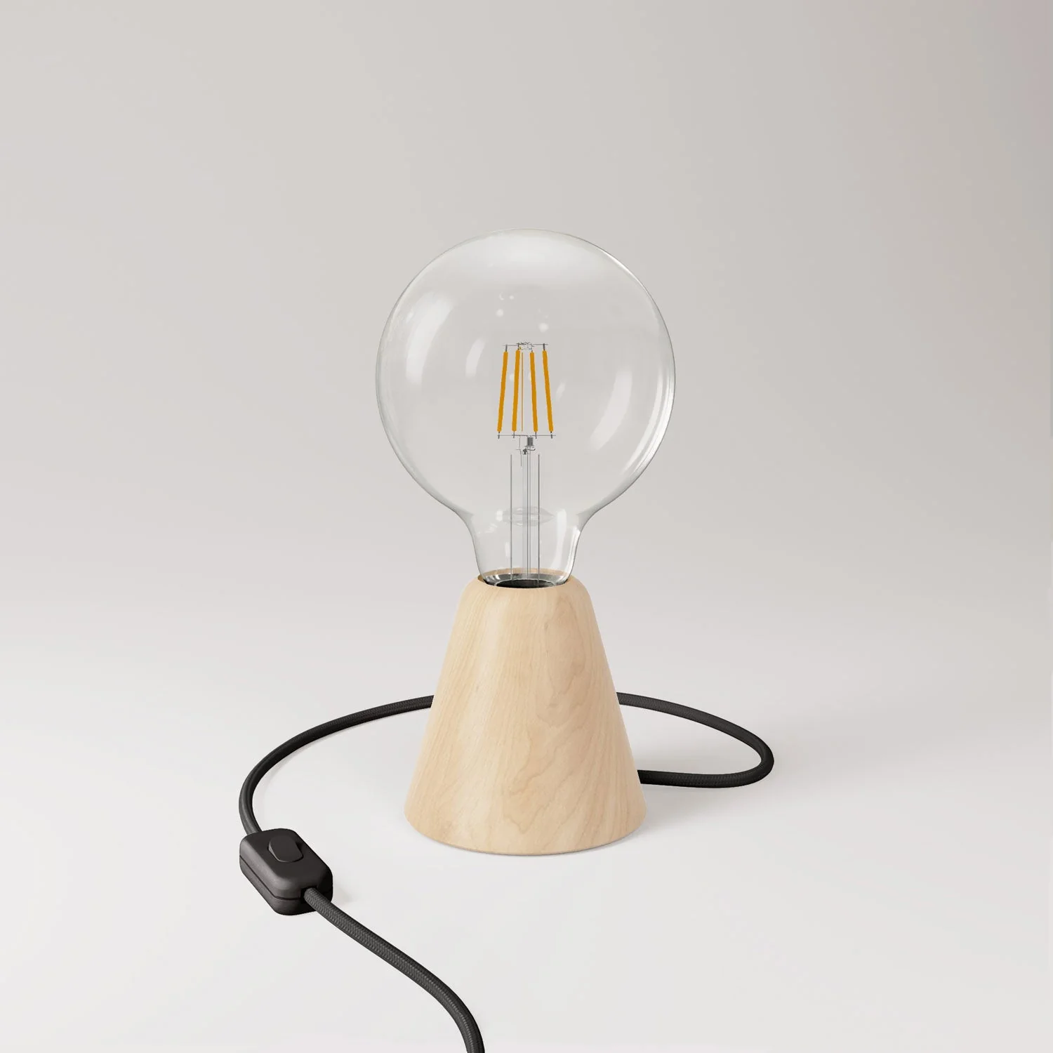 Table lamp with alder wood base, transparent light bulb, RM04 cable and EU plug